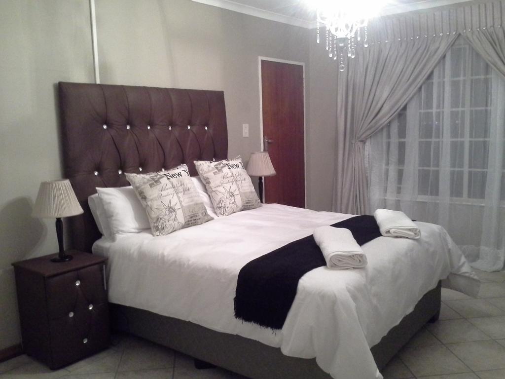 De Zevende Hemel Guesthouse Секунда Екстериор снимка